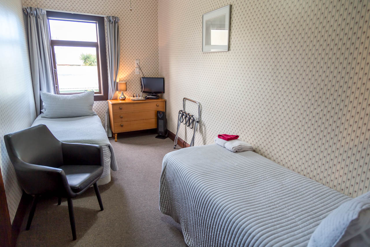 Twin Ensuite Room FOVEAUX HOTEL